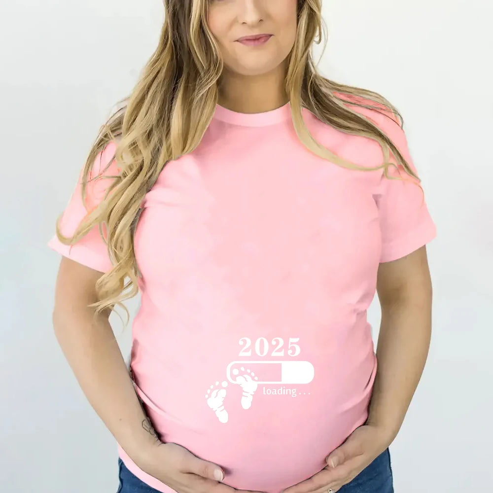 2025 Loading Print Womens Pregnant T-Shirt Short Sleeve Funny T-Shirt Summer Maternity Tops Pregnancy Announcement New Baby Tee